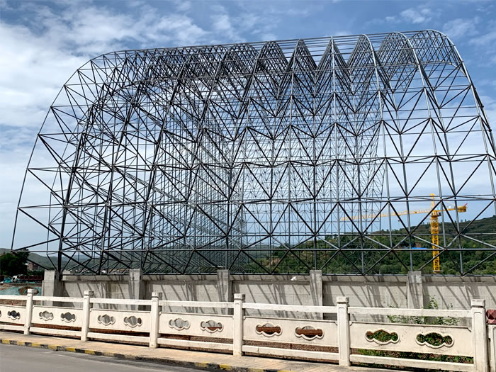 青浦山寨矿储煤棚网架